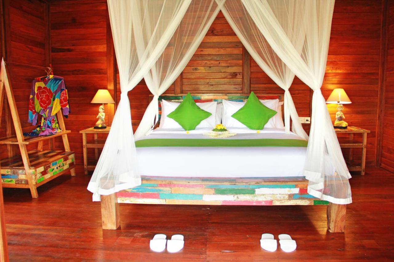 One Bedroom Grand Javanese Joglo Ubud 1 ภายนอก รูปภาพ
