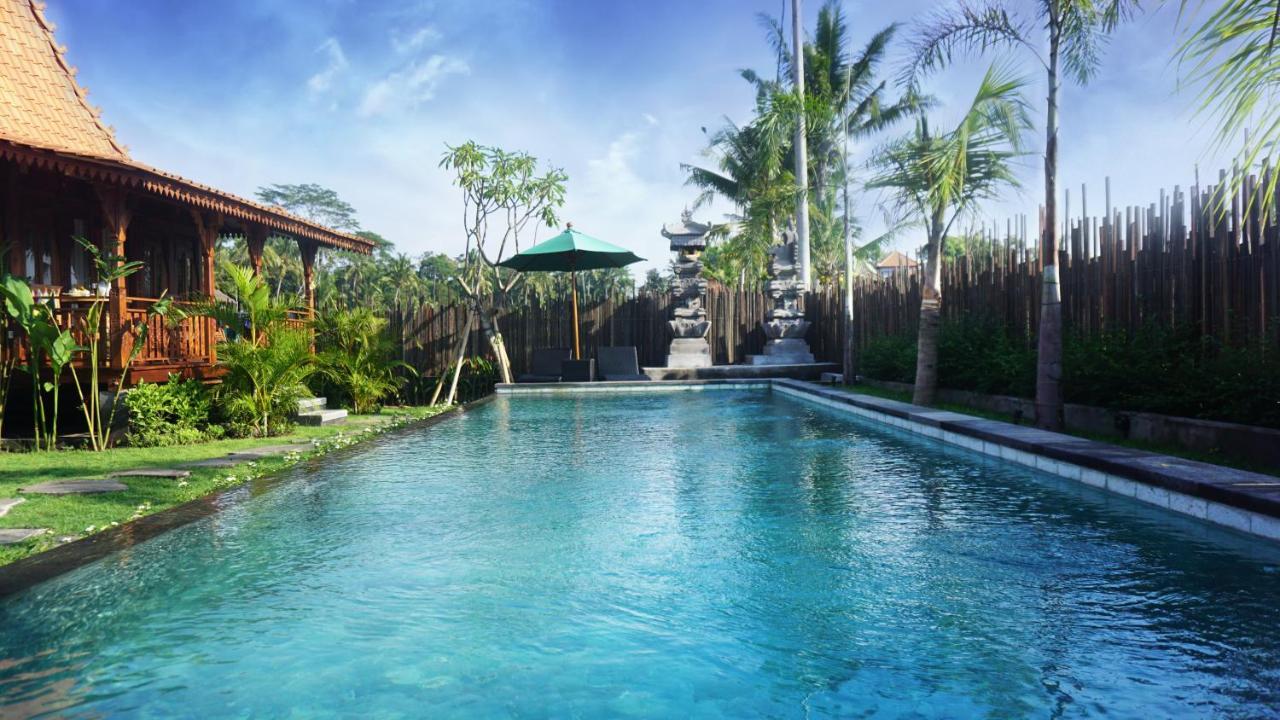 One Bedroom Grand Javanese Joglo Ubud 1 ภายนอก รูปภาพ