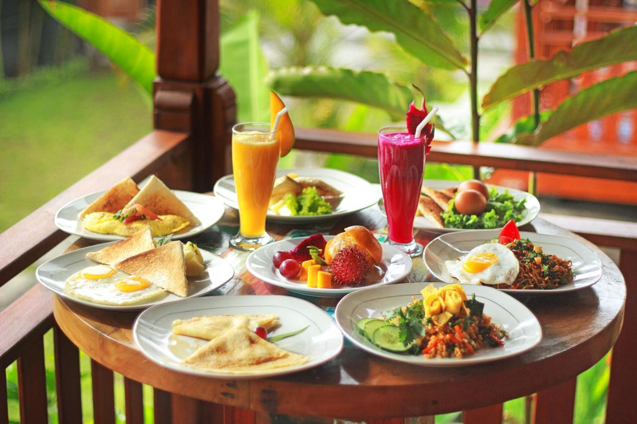One Bedroom Grand Javanese Joglo Ubud 1 ภายนอก รูปภาพ